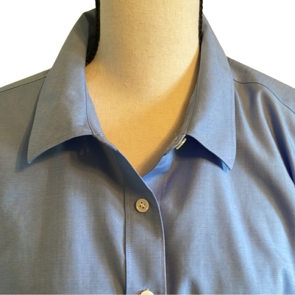 Talbots No Iron Chambray Shirt Size 18 WP - Picture 2 of 8